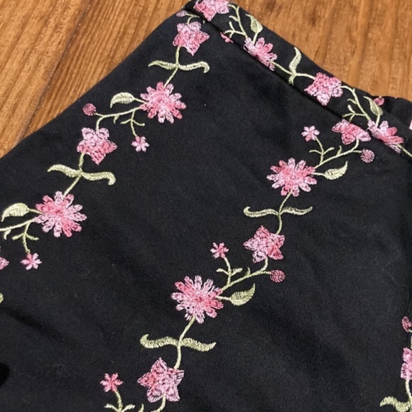 Pinup style capris - Picture 11 of 12